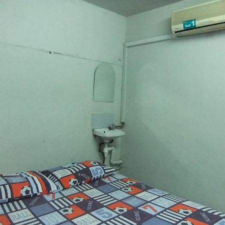 Hawaii Hostel Singapore Exterior photo